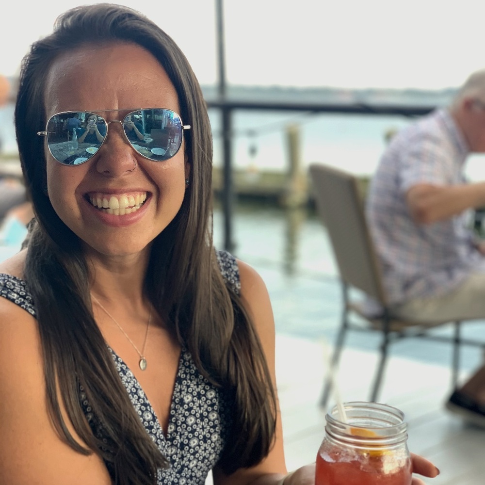 Meet your Posher, Kayla